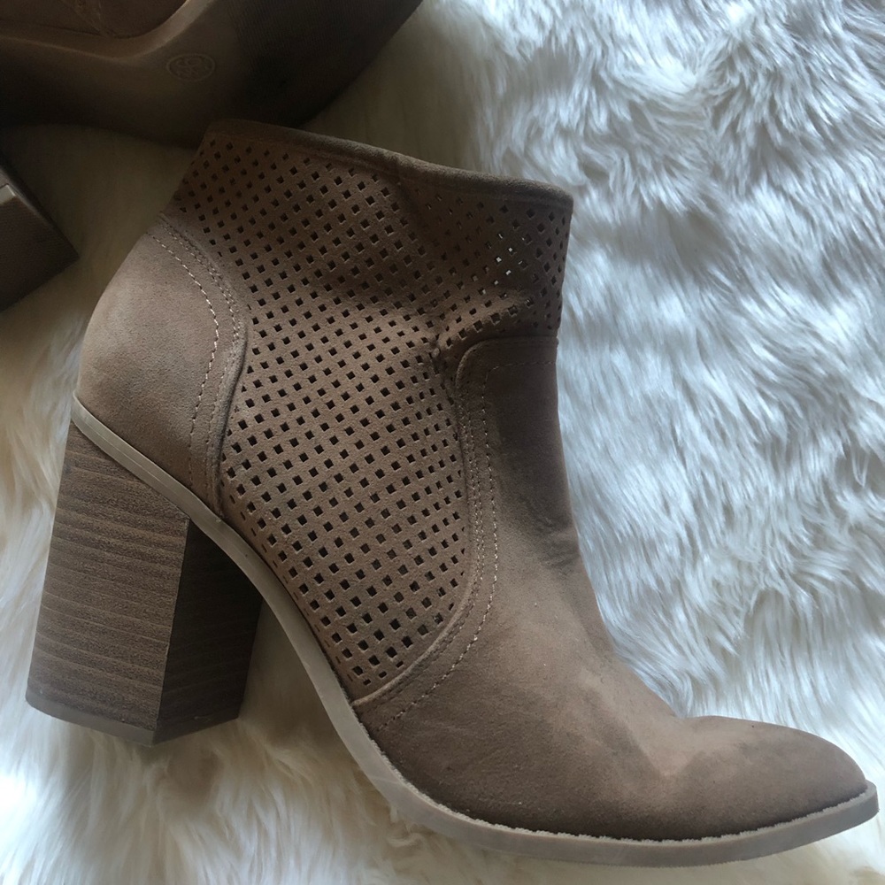 Fall Boots - image 4